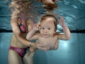 Víz alatti babaúszás fotózás
